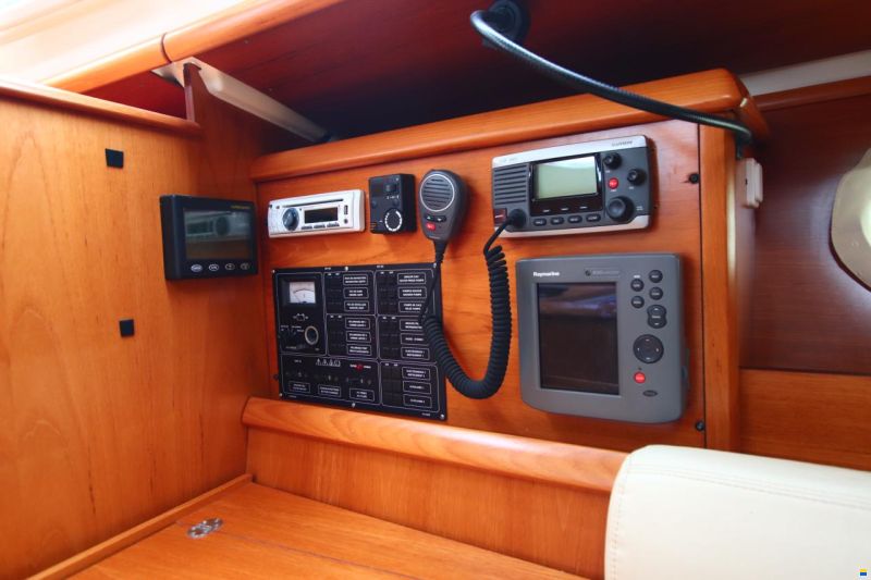 Jeanneau Sun Odyssey 35