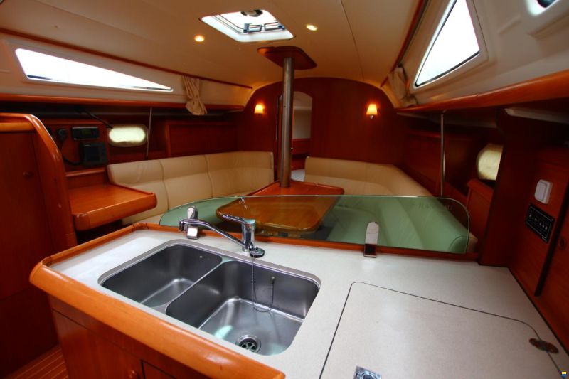 Jeanneau Sun Odyssey 35