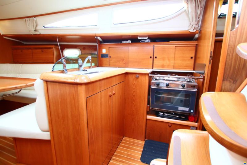 Jeanneau Sun Odyssey 35