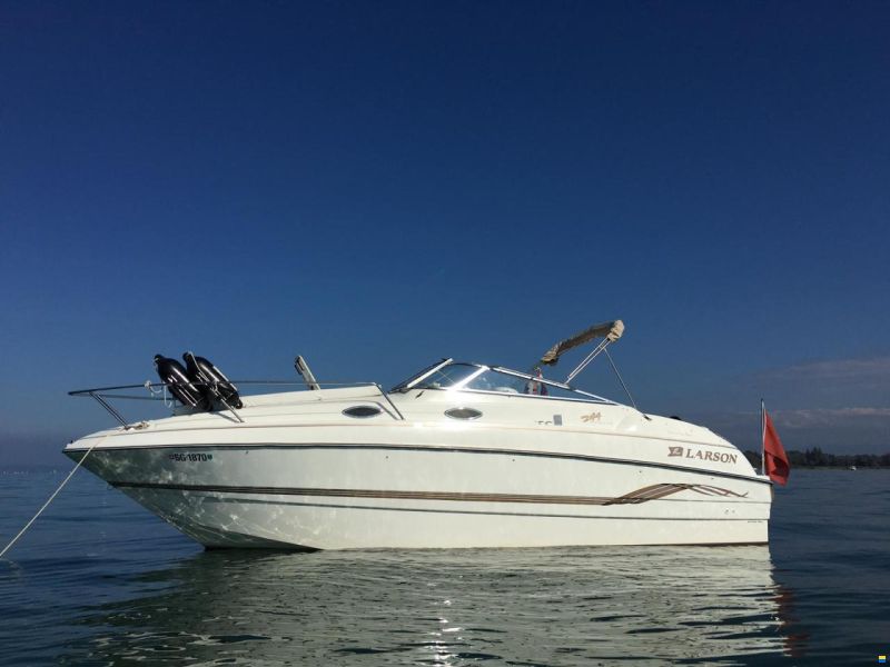 Larson Cabrio 244