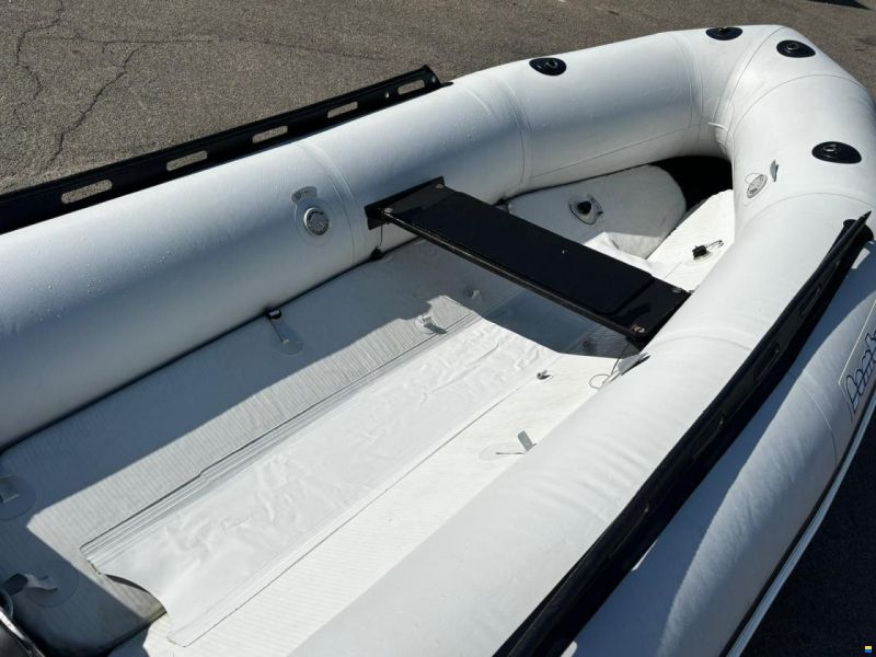 Bombard Aerotec 380