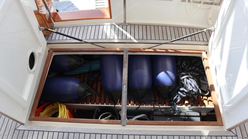 Grand Banks 42 EUROPA