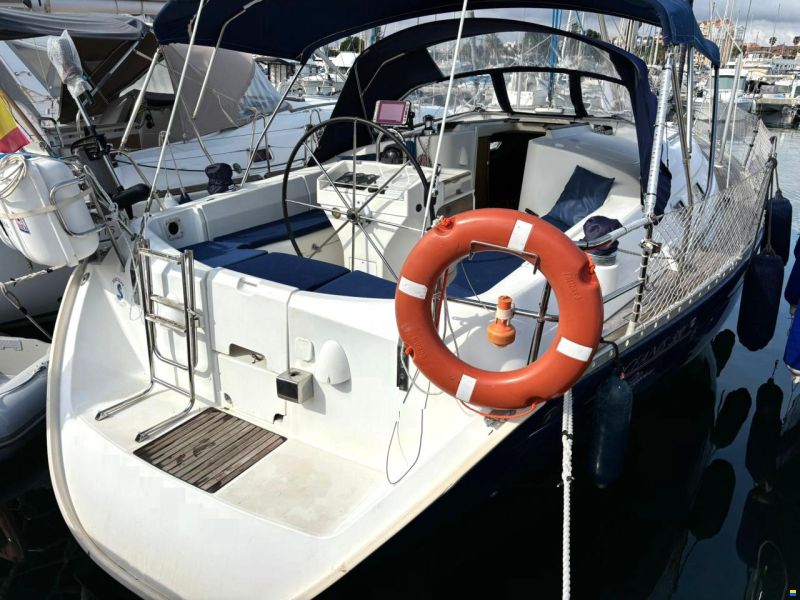 Beneteau Oceanis 381