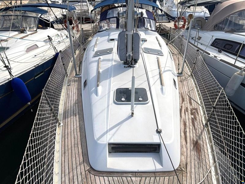 Beneteau Oceanis 381