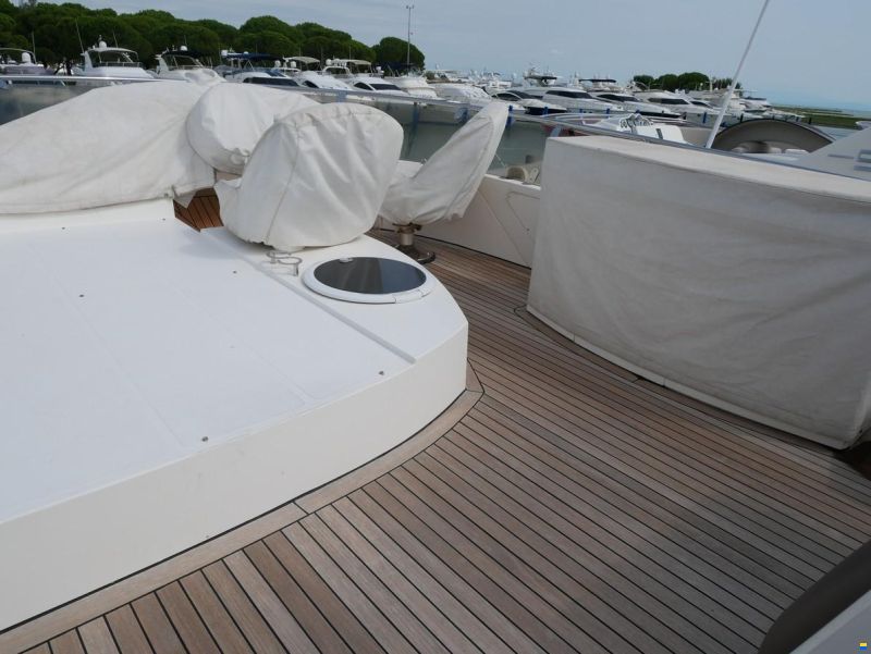 Sealine T50