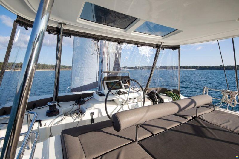 Lagoon 50