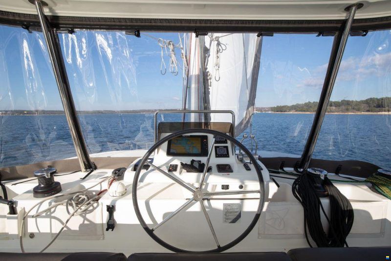 Lagoon 50