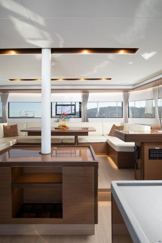 Lagoon 50