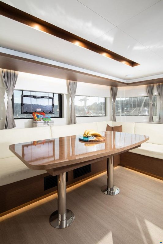 Lagoon 50