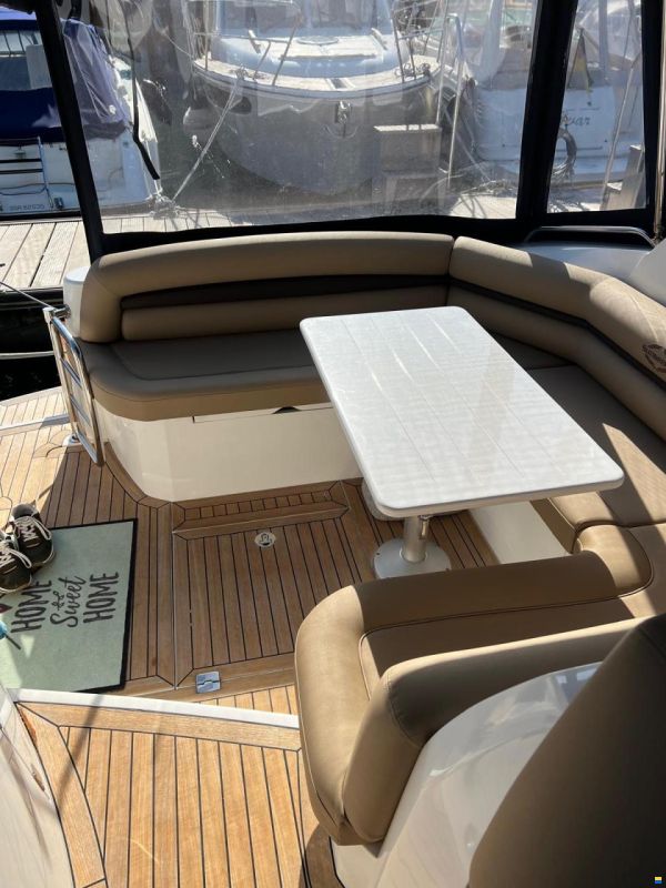 Sunseeker Portofino 35