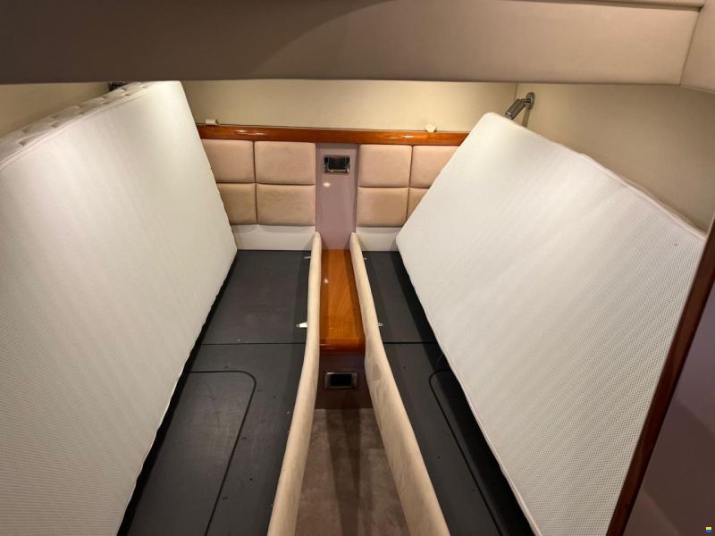 Sunseeker Portofino 35