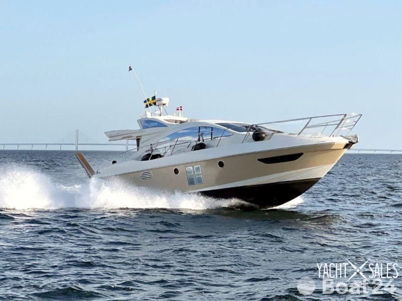 Azimut 43S