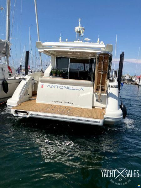 Azimut 43S