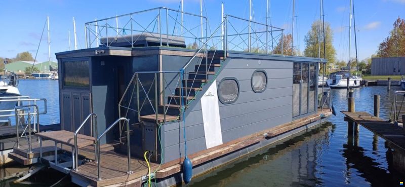 Campi 400 Houseboat Met Mooie Ligplaats