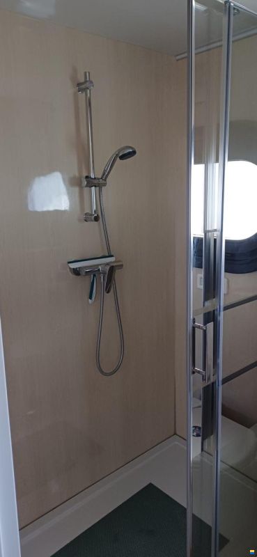 Campi 400 Houseboat Met Mooie Ligplaats