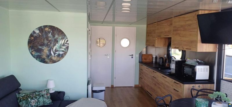 Campi 400 Houseboat Met Mooie Ligplaats