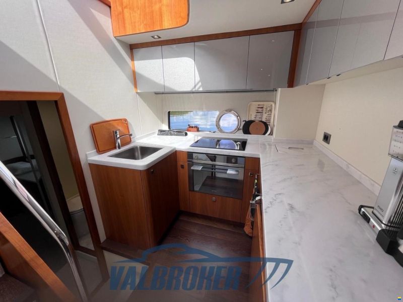 Sunseeker Predator 57 MKII