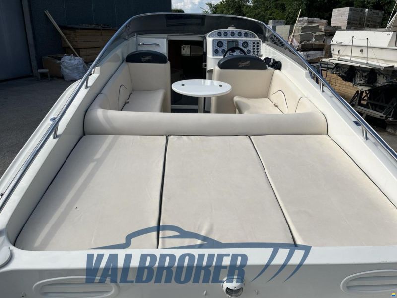 Performance Marine 907 Performance