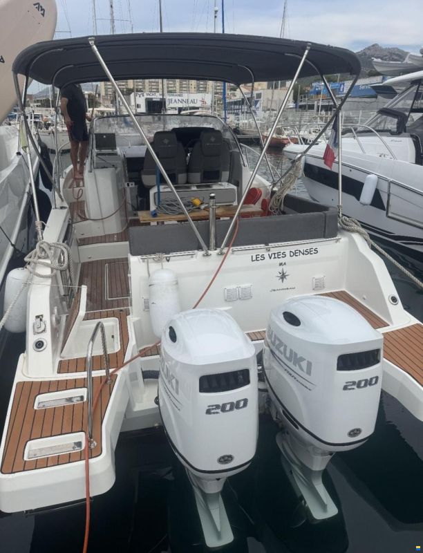 Jeanneau CAP CAMARAT 9.0 WA
