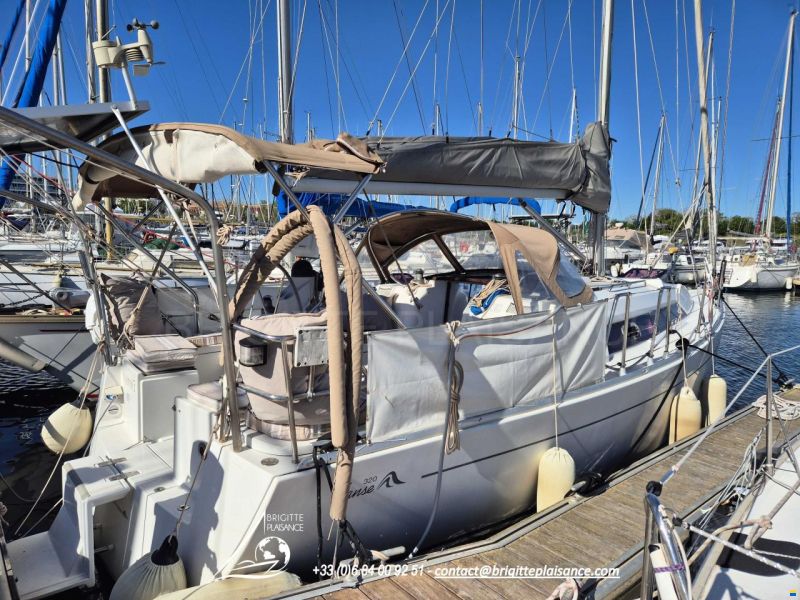 Hanse 320