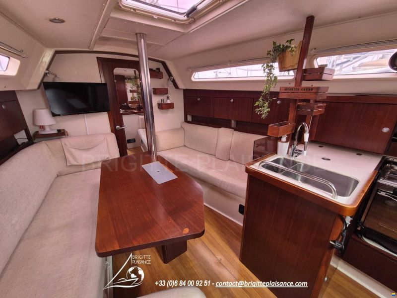 Hanse 320