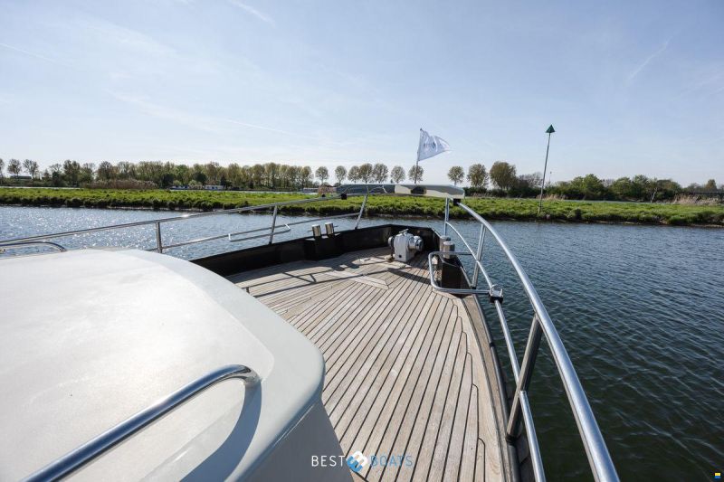 Linssen St. Jozef 1050 Salon AK-L