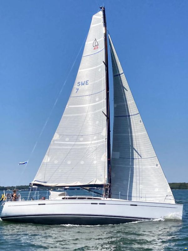 Dehler 45