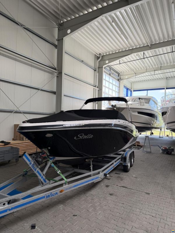 Glastron 240