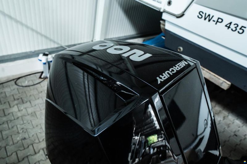 Glastron 240