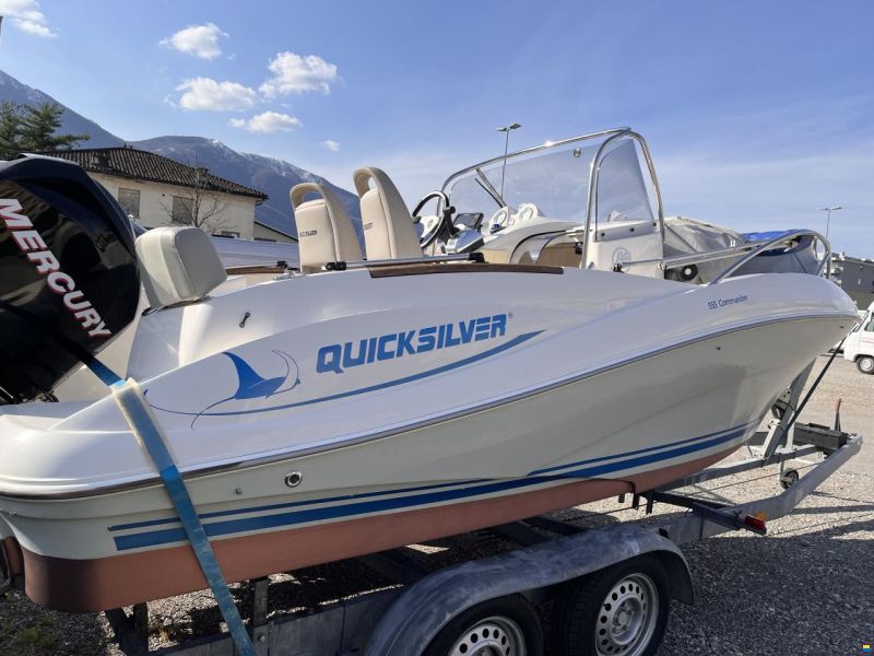 Quicksilver 555 Commander