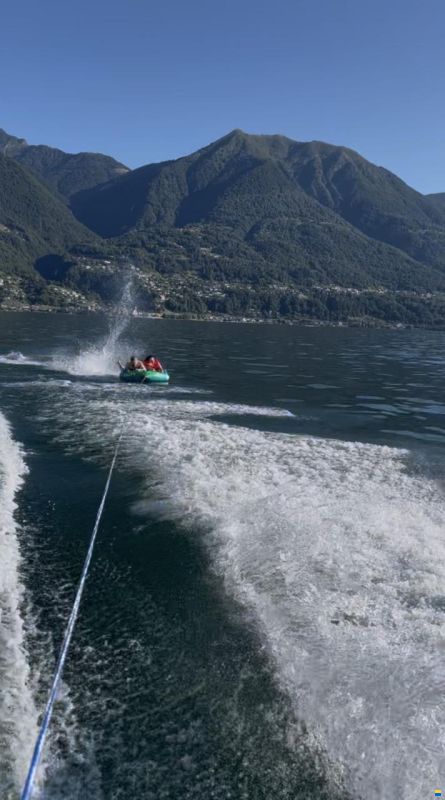 Quicksilver 555 Commander