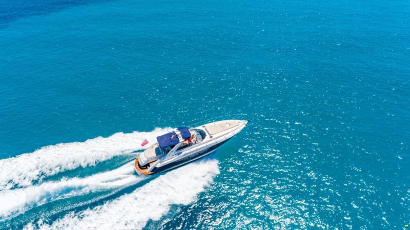 Sunseeker Predator 54