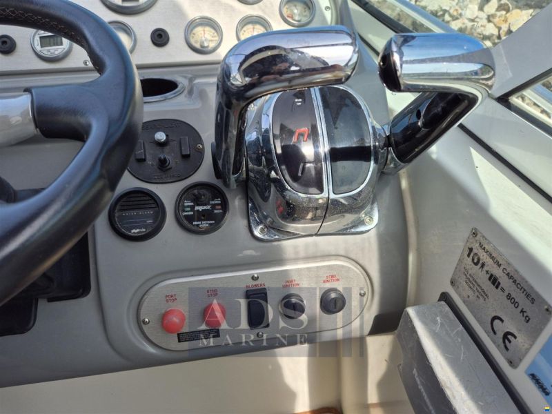 Cruiser Yachts 340 Express