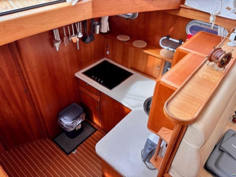 Linssen Grand Sturdy 410 AC Twin