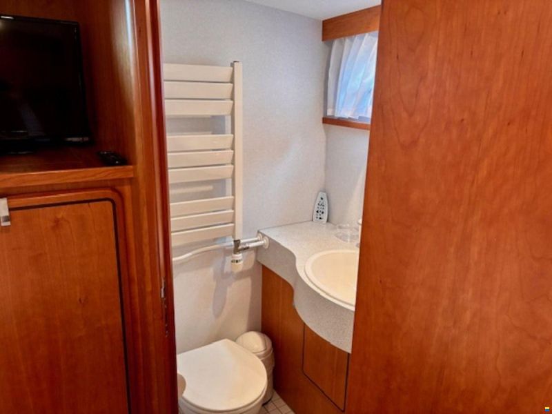 Linssen Grand Sturdy 410 AC Twin