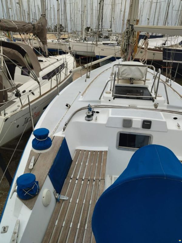 Wauquiez Hood 38