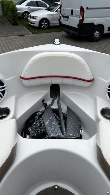 Four Winns H200