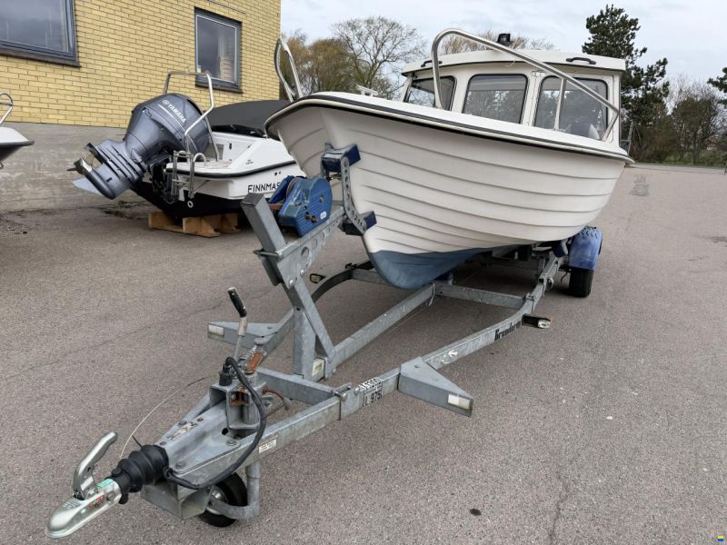Uttern ????️ Uttern 5600 MR med Suzuki 50 HK KU