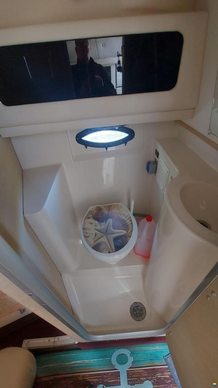 Maxum 2300
