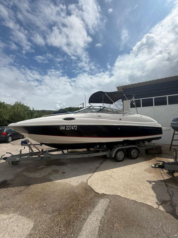 Regal 2450 Cuddy