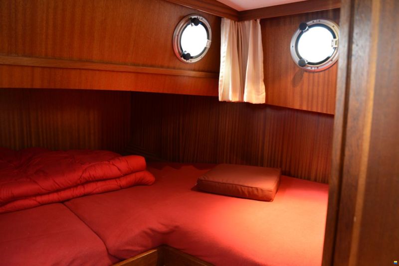 Linssen Sturdy 35 AC