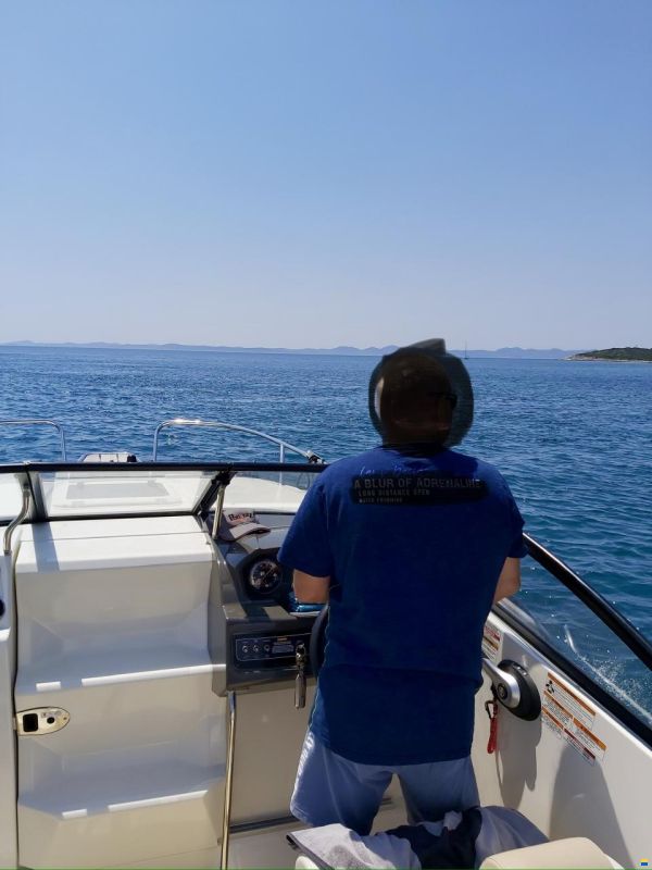 Bayliner VR5 Cuddy