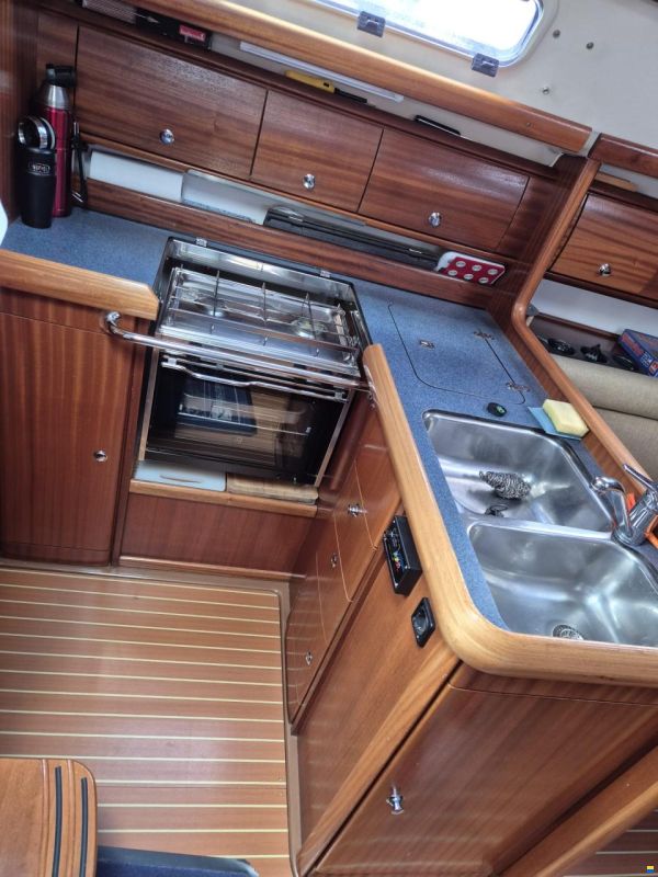 Bavaria 36