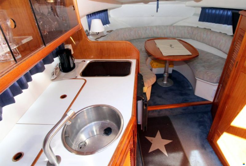 Fjord Dolphin 775