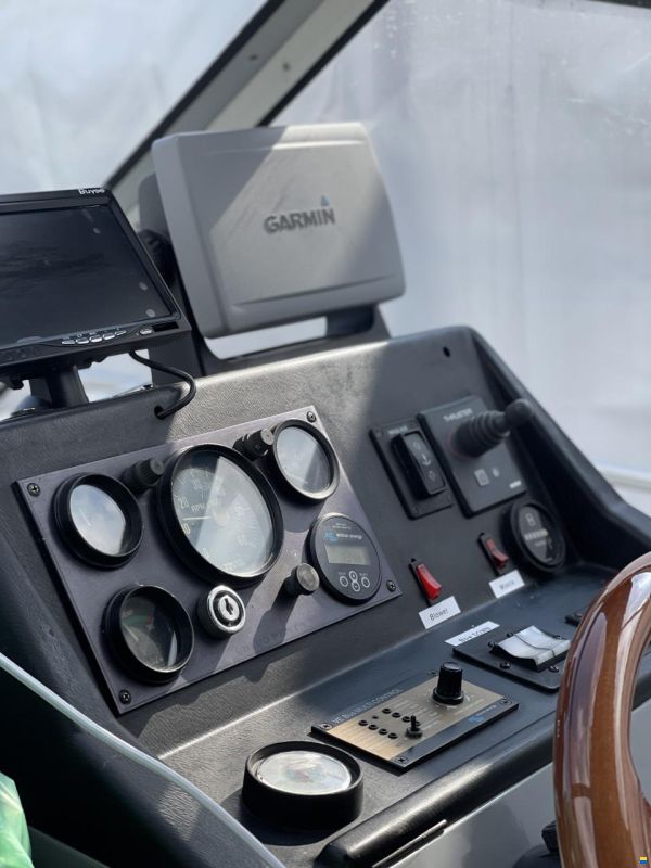 Fjord Dolphin 775