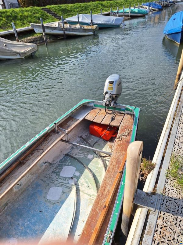Bateau de p&ecirc;che