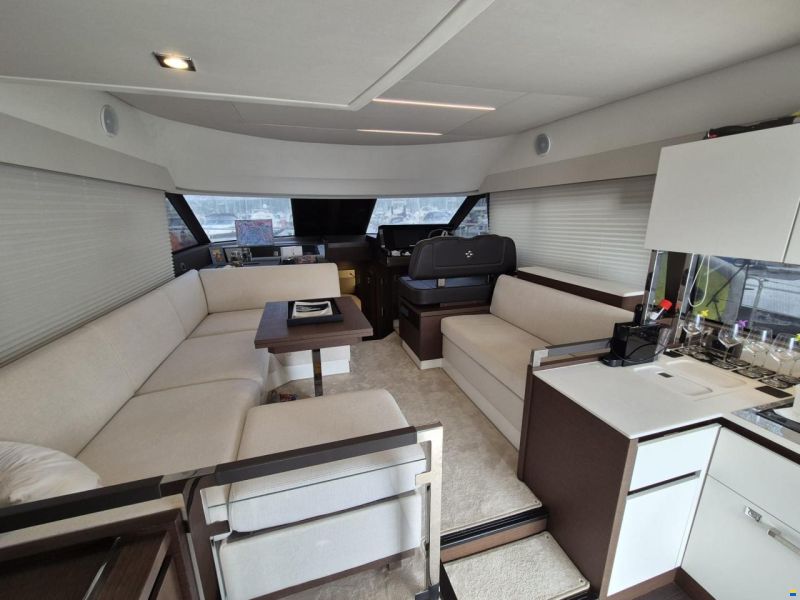 Prestige 460 Fly