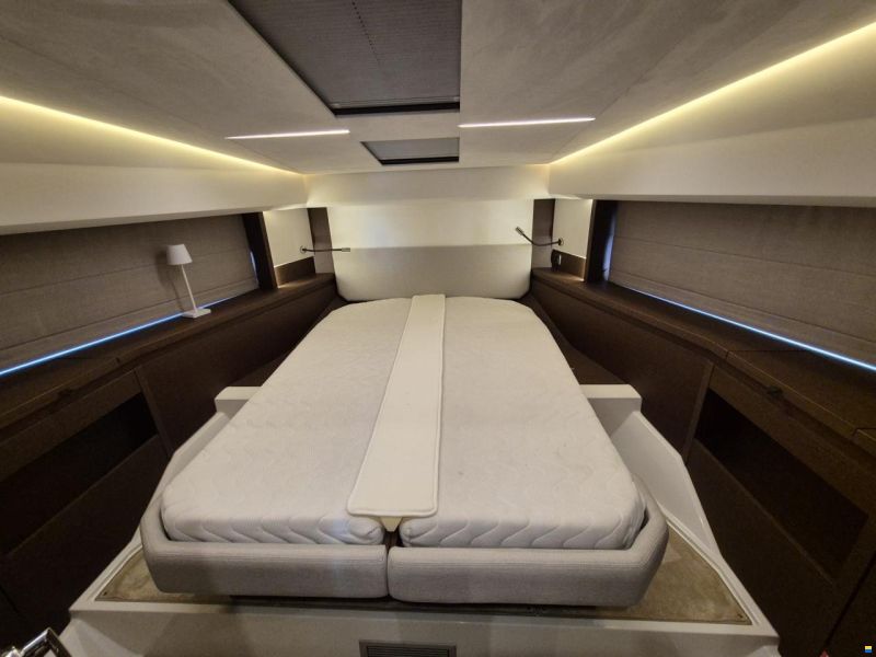 Prestige 460 Fly