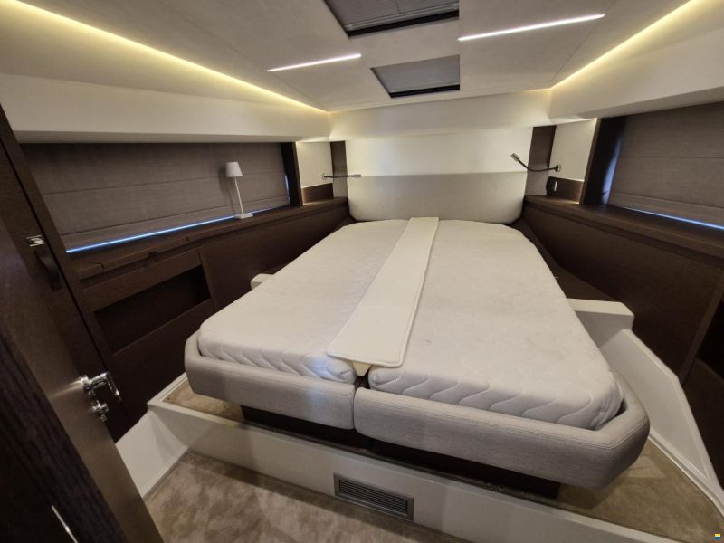 Prestige 460 Fly