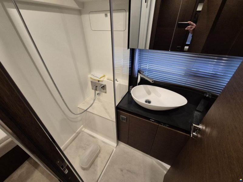 Prestige 460 Fly